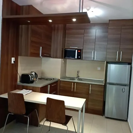 Belvedere Club 101 *