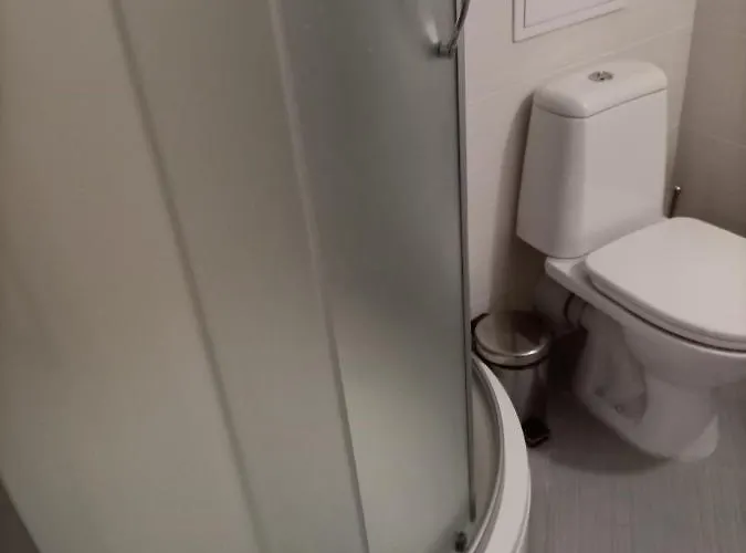 Belvedere Club 101 *